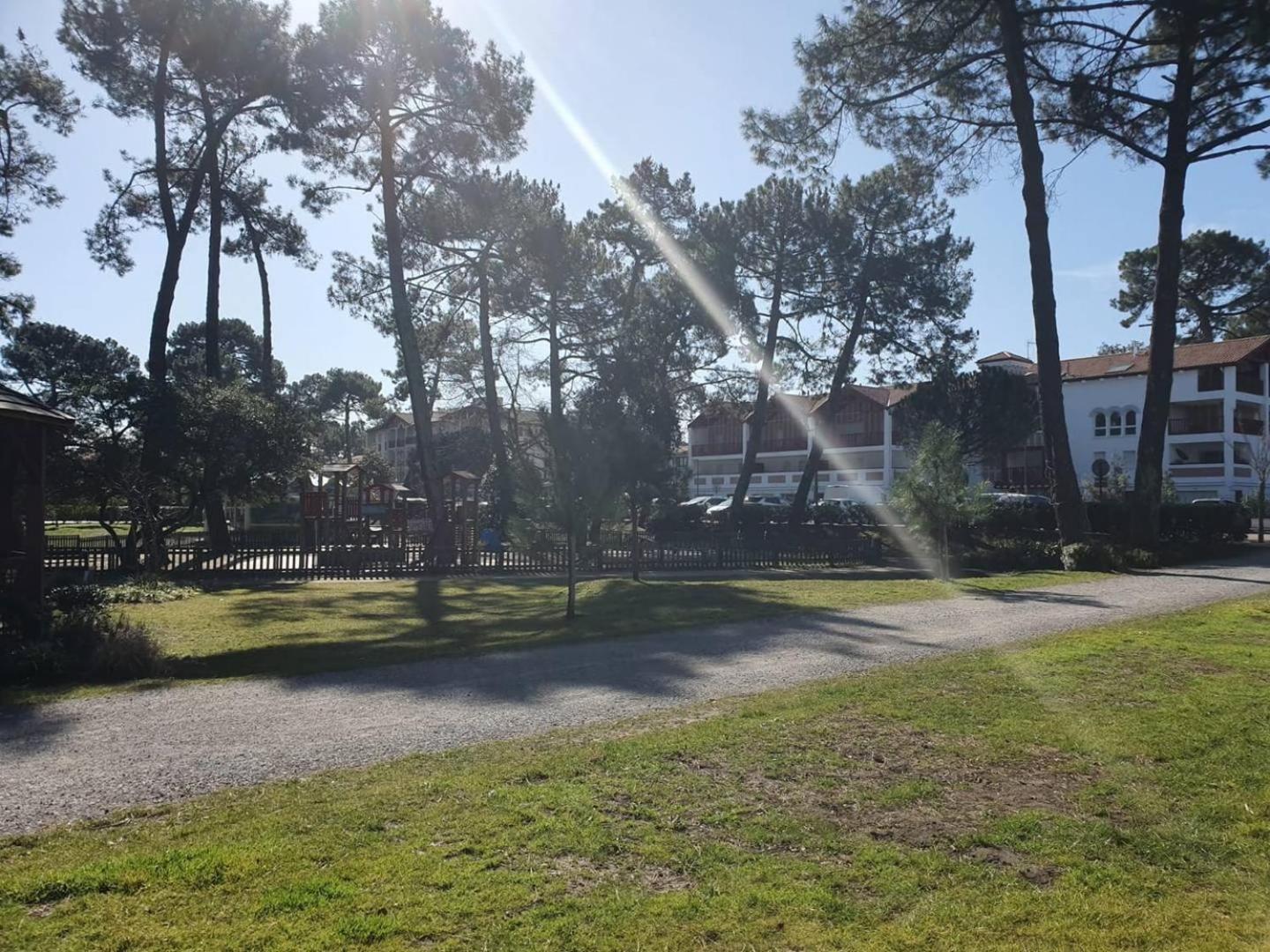 Terrasses Saint Georges - Un Emplacement Exceptionnel Au Centre-Ville Et Au Calme A Quelques Pas Du Lac Marin Soorts-Hossegor Luaran gambar